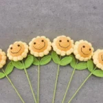 Smiling Crochet Sunflower - photo 2