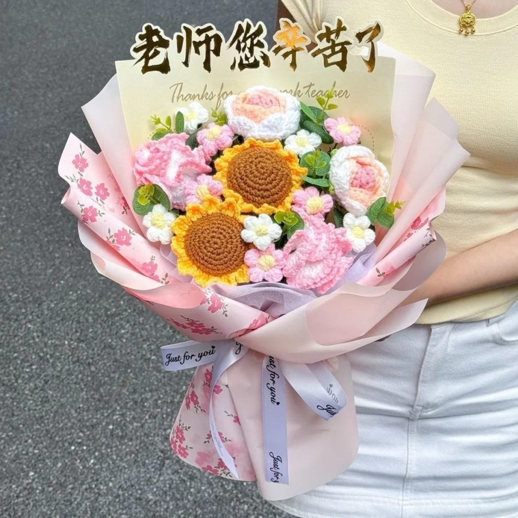 Crochet Sunflower Gift Bouquet - photo 1