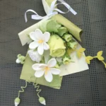 White and Green Crochet Flower Bouquet - photo 4