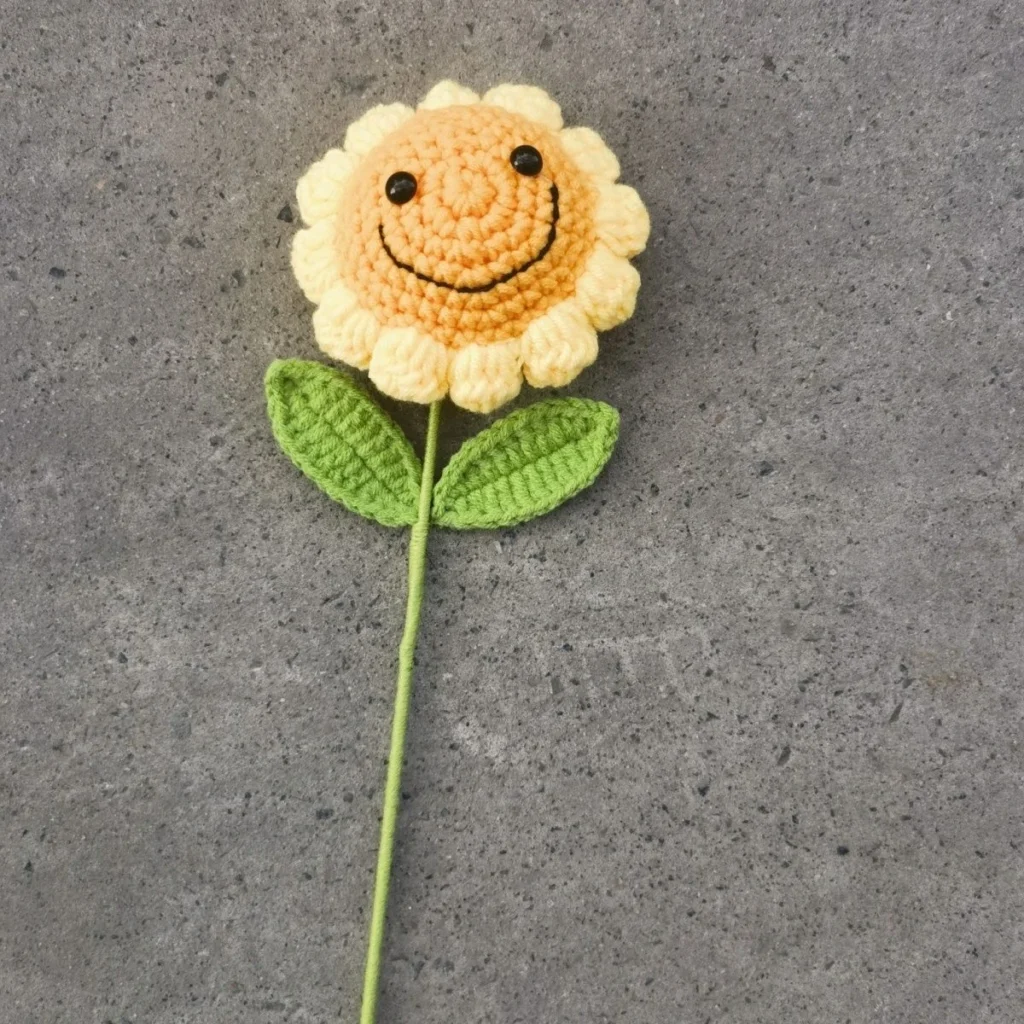 Smiling Crochet Sunflower - photo 1