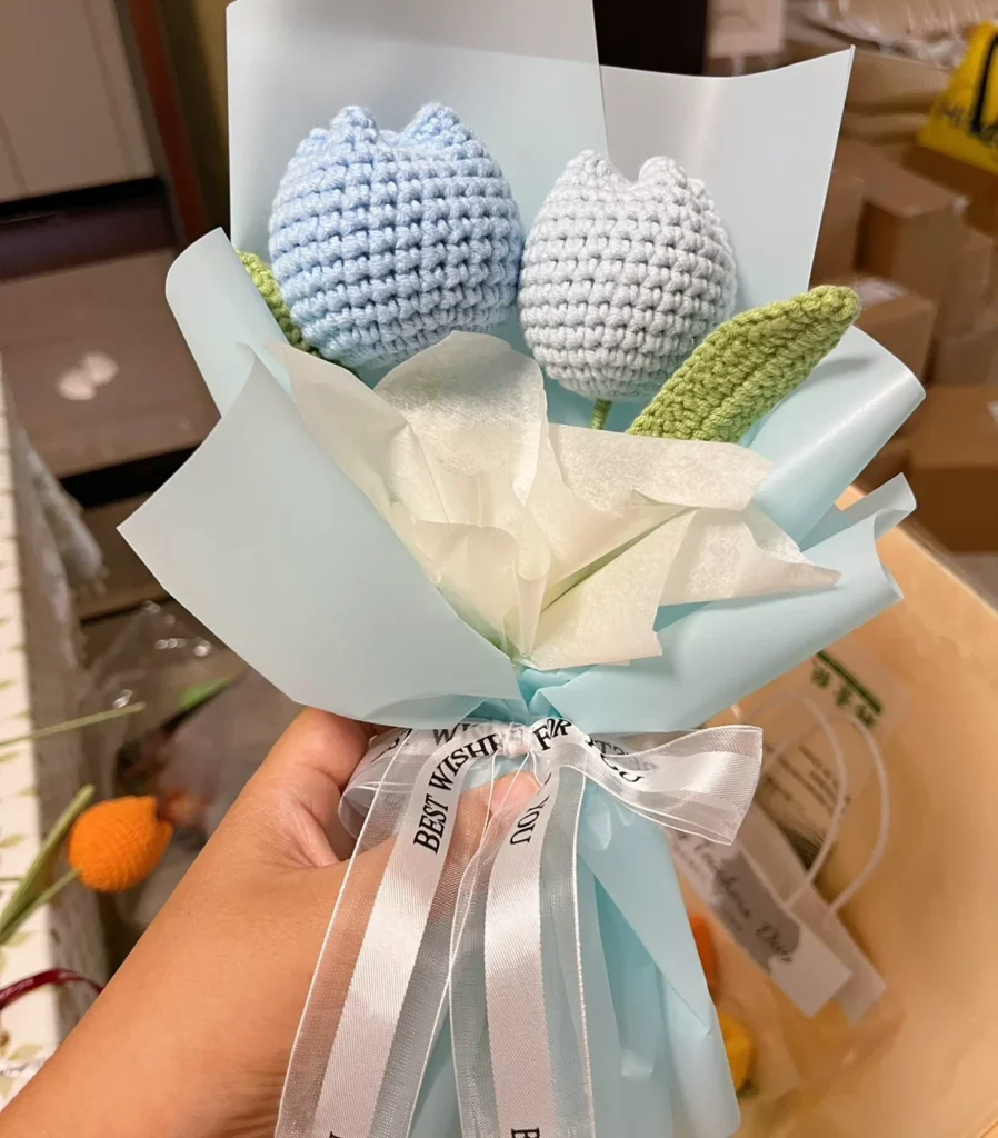 Crochet Tulip Gift Bouquet - photo 1
