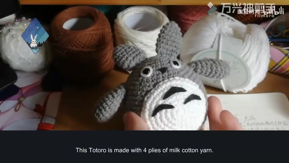 Choosing yarn types and hook sizes — tutorial video frame