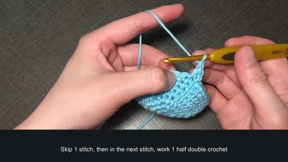 Colourwork house socks — upper section — tutorial video frame